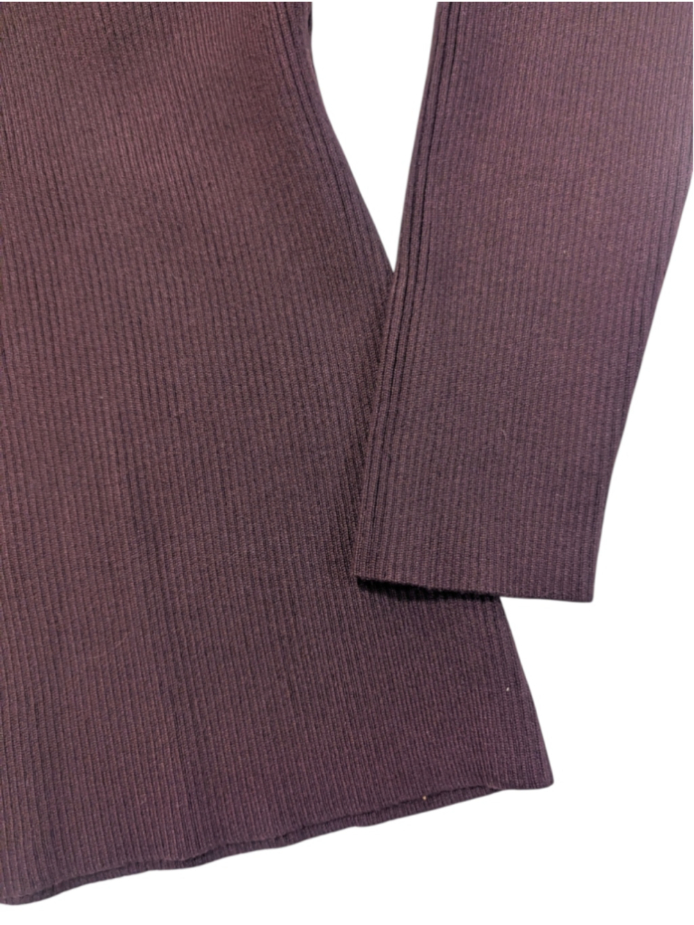 Commense Rib Knit V-Neck Sweater Medium - Picture 6 of 8